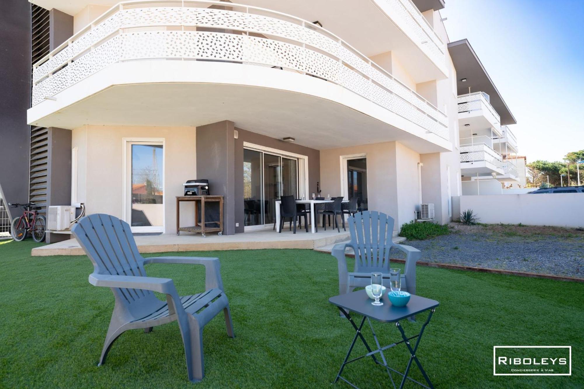 Grand T3 Neuf Climatise Avec Wifi A 100M De La Plage Vias Dış mekan fotoğraf